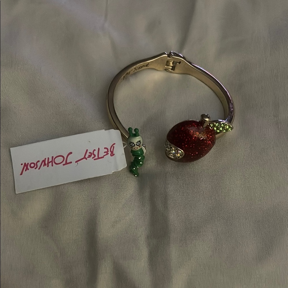 Betsey Johnson Red and Green Brooch with Vintage Charm - Picture 3 of 4